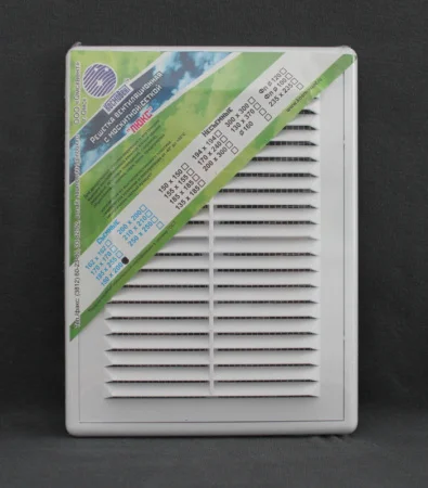 Решетка вентиляционная 150х200мм в рамке с сеткой Люкс (Космовент) Решетка вентиляционная 150х200мм в рамке с сеткой Люкс (Космовент)